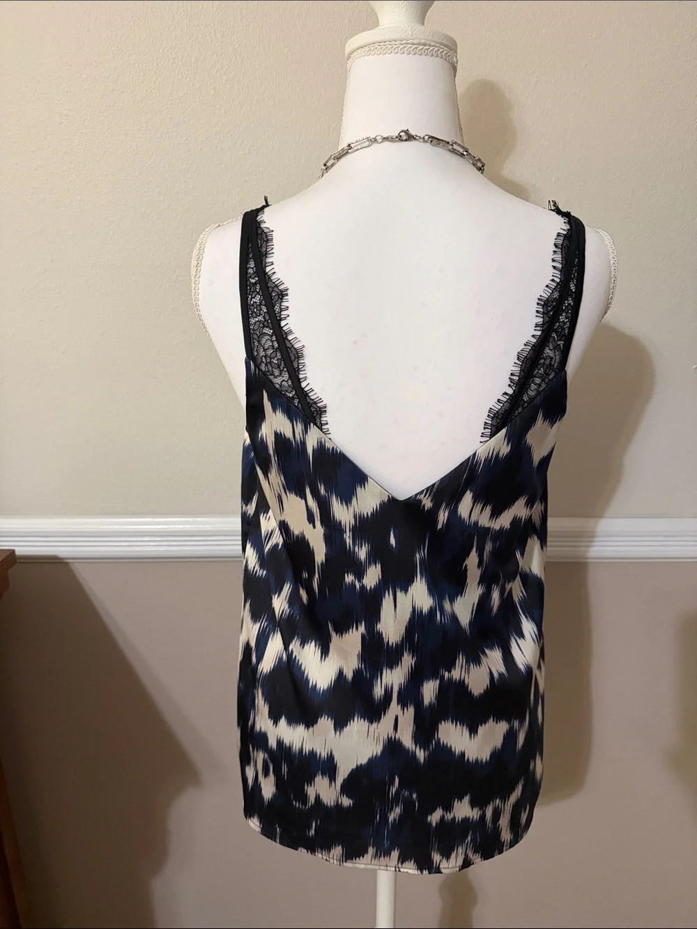 Express silky satin